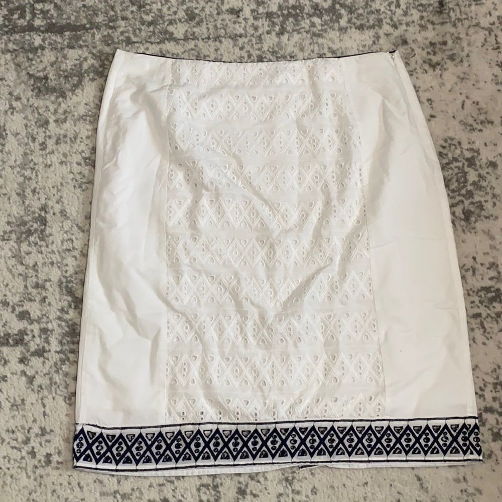 Adrianna Papell Embroidered Eyelet Pencil Skirt size 12